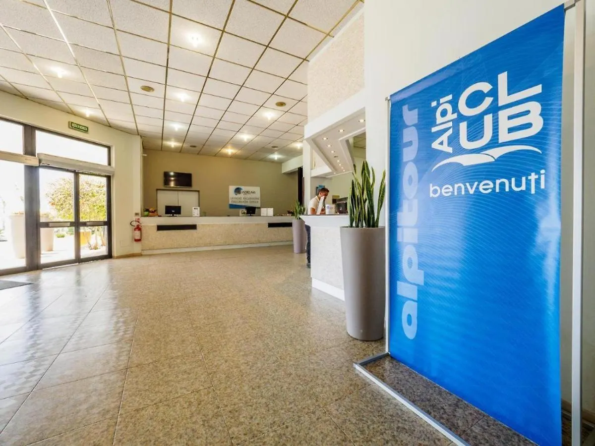 Athena Resort Contrada Piombo 0*,  Italy
