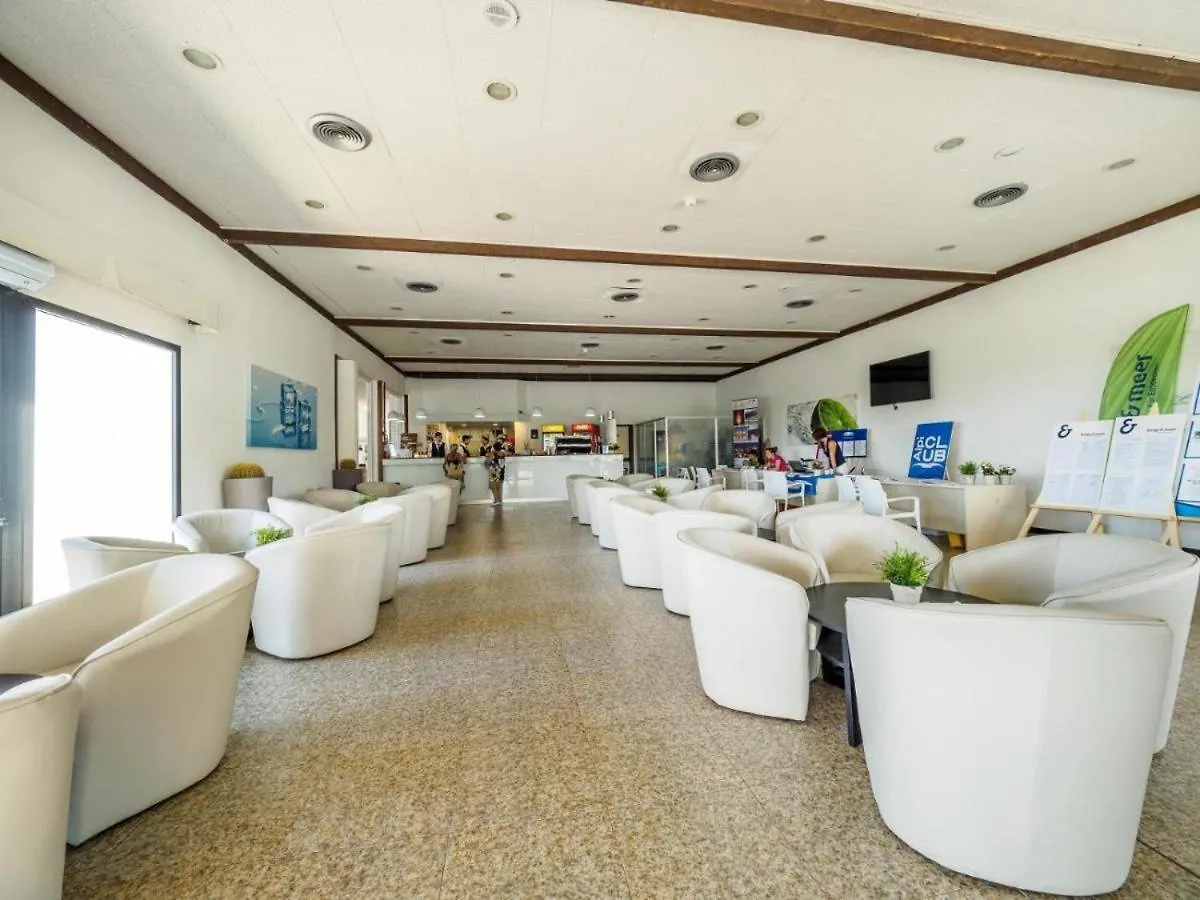 Athena Resort Contrada Piombo 0*,